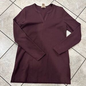 Duluth Trading Burgundy v neck Long Sleeve Tunic with Pockets Size XS